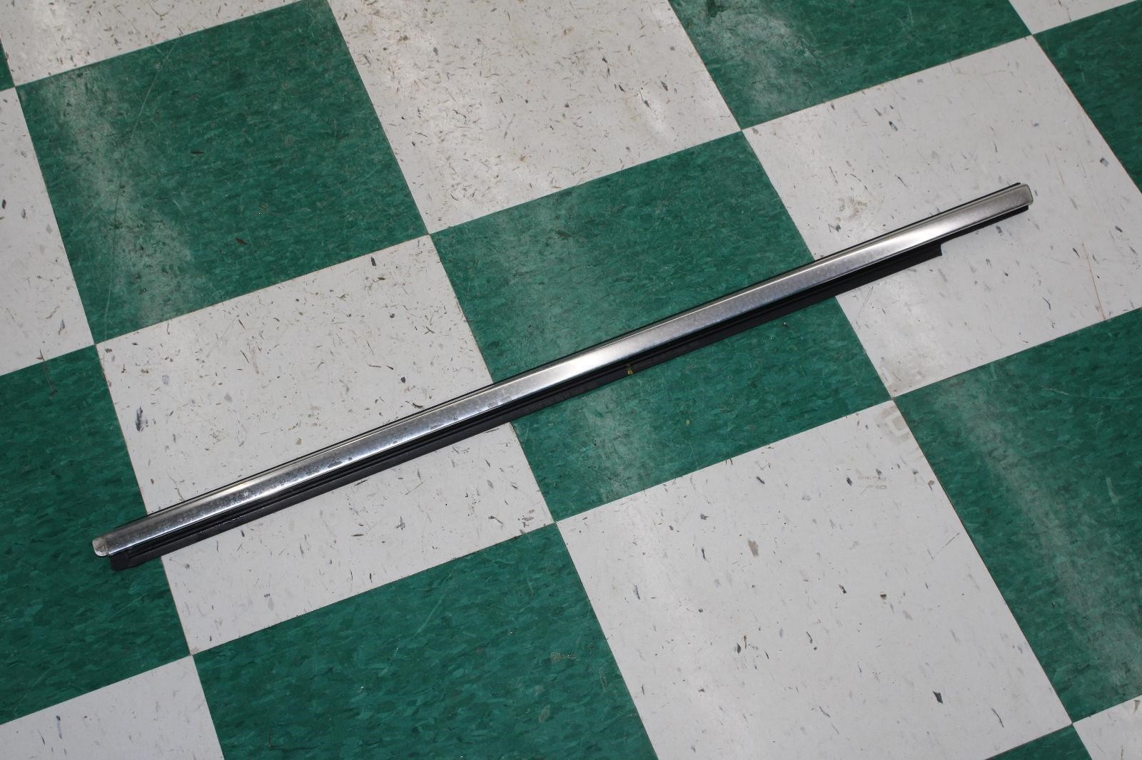 Maserati Ghibli 2014-2024 Front Left Trim molding Chrome