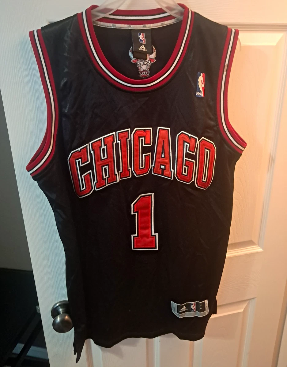 25+ Chicago Bulls Derrick Rose Sports Fan Apparel & Souvenirs for
