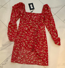 PrettyLittleThing Red/White Floral Square Neck Smocked Puff Sleeve Mini 8