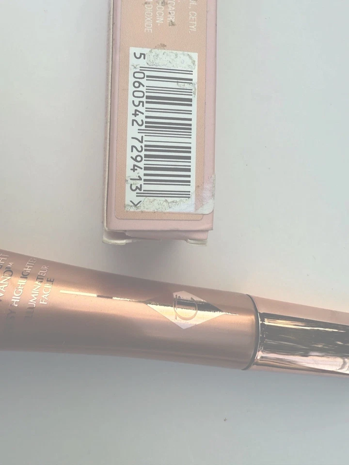 Charlotte Tilbury Beauty Light Wand Pillow Talk Brand New In Box Highlighter - Image 4 of 4