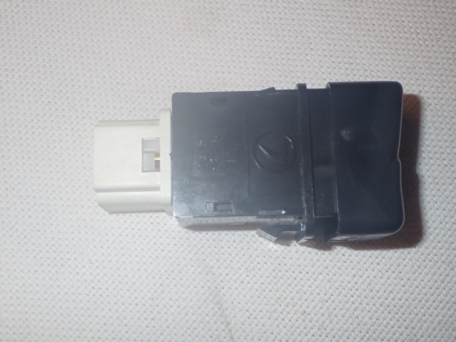 2001 Subaru Forester Front Windshield Defroster Switch eBay