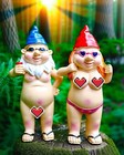 Leverse 2 Pcs Garden Gnomes, 4.7 Inch Naughty Resin Dwarf, Unique Funny Outdoor