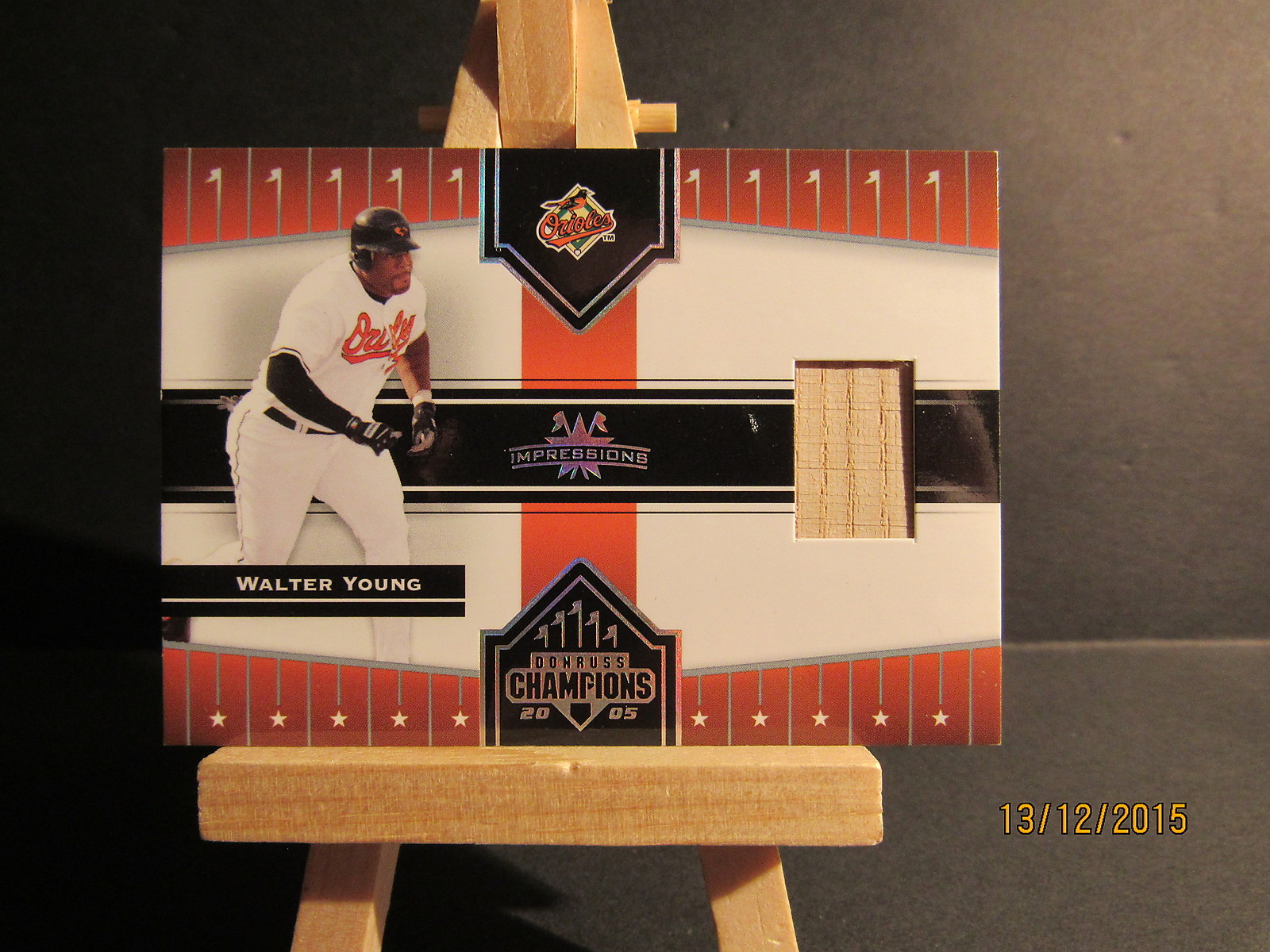 2005 Donruss Champions Impressions Material #62 Walter Young Bat T4