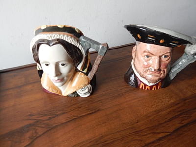 LARGE ROYAL DOULTON KING HENRY VIII&CATHERINE HOWARD TOBY MUGS USA SALE ONLY