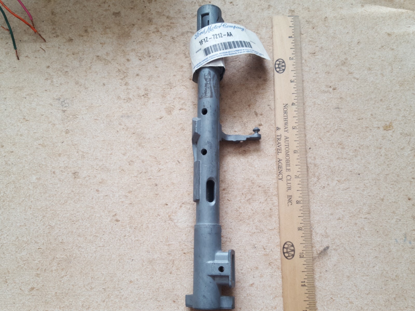 Ford f150 f250 f350 19921996 OEM Steering Column Shift Tube 1F1Z7212