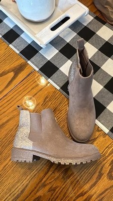 steven madden kids Women boots Size 4