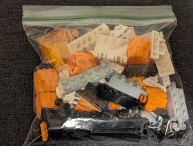 100% complete Lego Mars Mission set 7648 Mt-21 Mobile Mining Unit