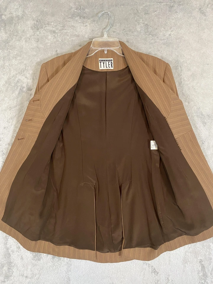 Blazer Richard Tyler Mujer 10 Marrón Rayas 3 Botones Hecho en EE. UU. De Colección Foto 4 de 4