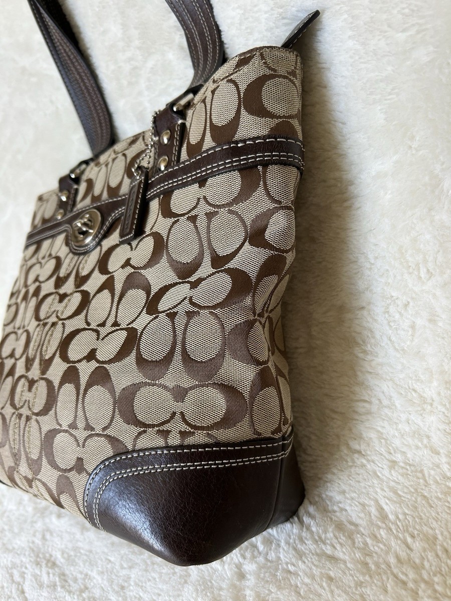 Y2K Coach Hampton Signature jacquard tote turn-lock closure