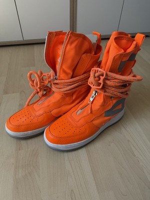 Nike SF Air Force 1 High Total Orange 2017 US9,5 EUR43