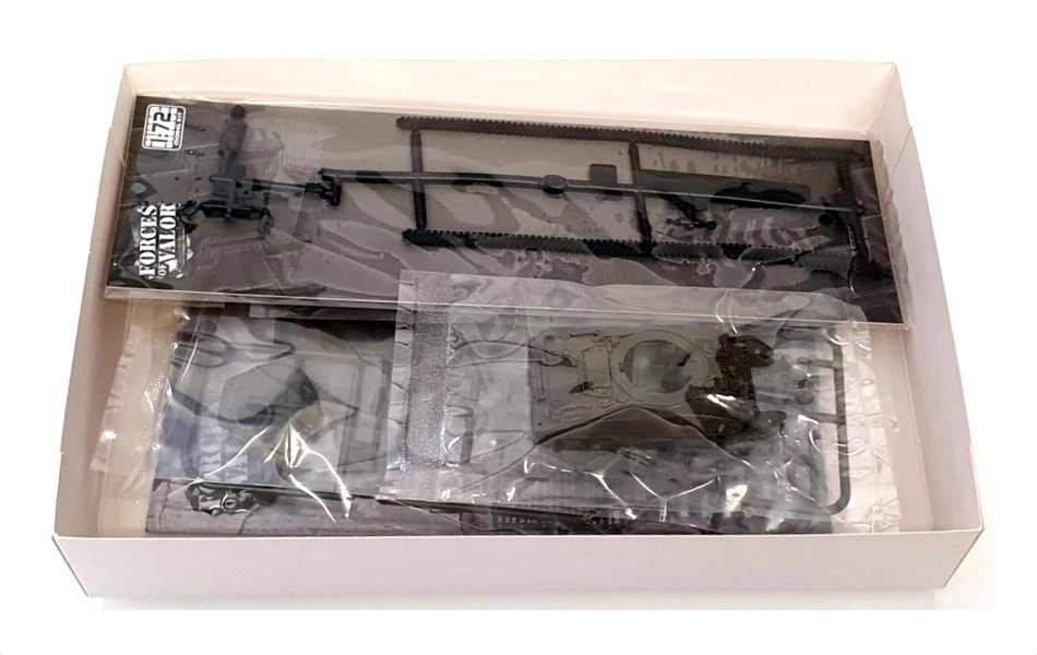 Forces Of Valor 1/72 Scale Kit 873004A - US M4A1 Sherman Tank - France 1944 - Image 2 of 4