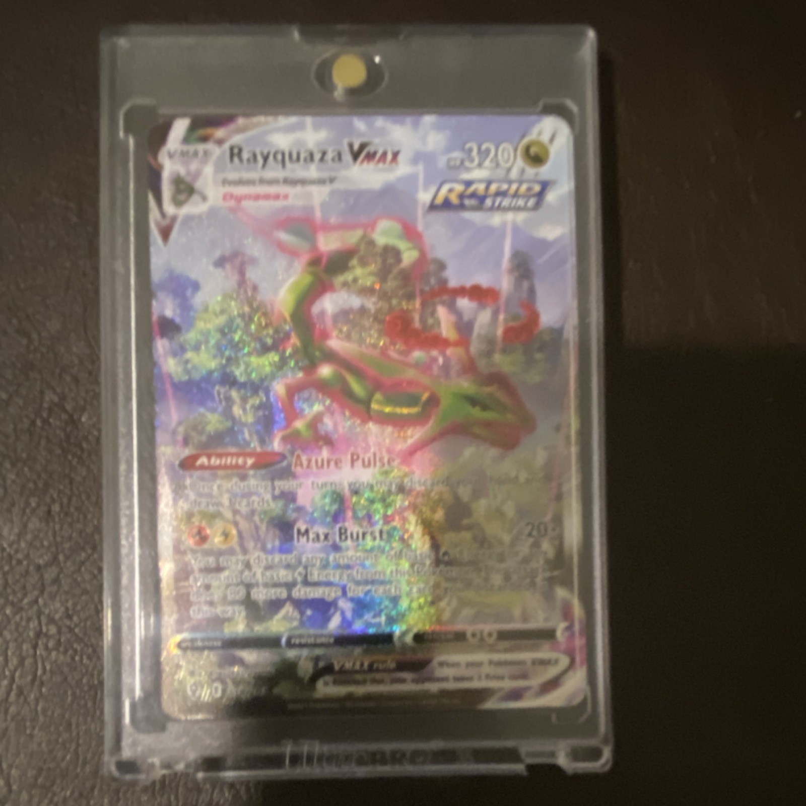 Pokémon Rayquaza VMAX Alternate Art Secret Rare Holo 218/203 Evolving Skies