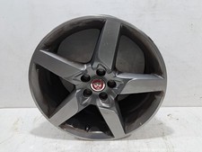 2018 JAGUAR XE 8.5JX18CHX55  GX73-1007-GA 