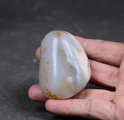 Certified 100%Natural Hetian jade Raw stone 和田玉聚黄皮籽料原石  115G
