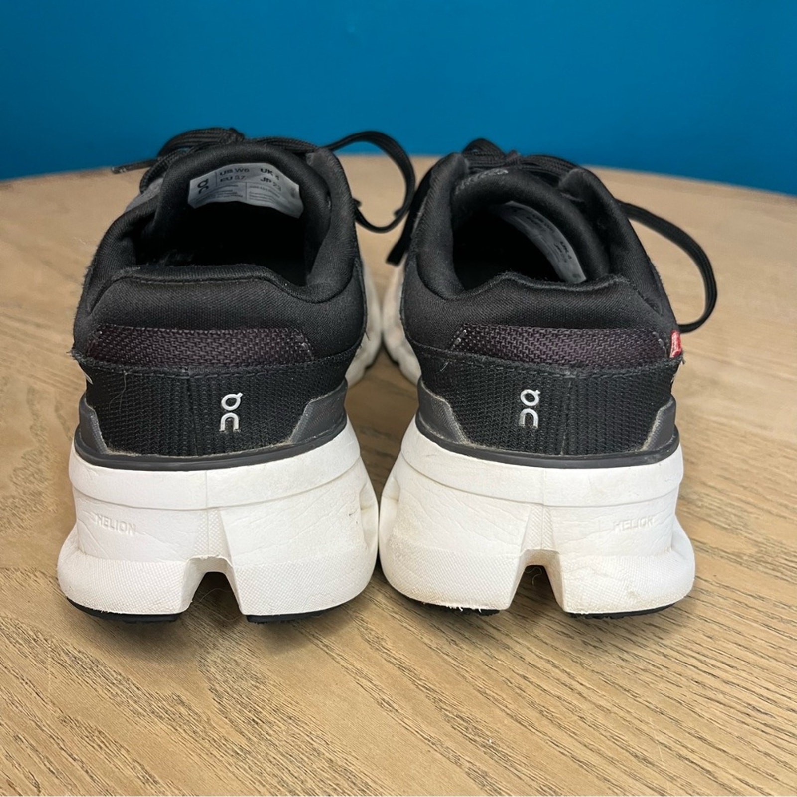 On Running Cloudrunner 2 Eclipse Black Sneakers A… - image 3