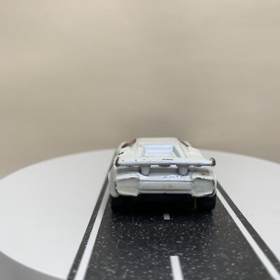 1985 Matchbox Lamborghini Countach LP500S Pearlescent White/Red
