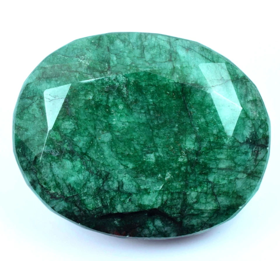 Natural Huge Green Emerald Zambian 840.0 CT Certified Oval Cut Loose Gemstone - Image 3 of 4