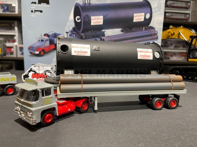 Corgi Corgi - sixteen 1:64 scale vehicles comprising ten