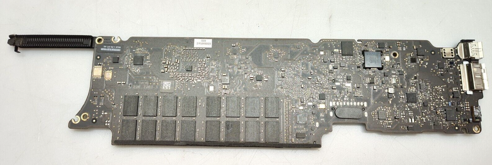 Carte Mère MacBook Air 11" 2012 - I7 4 Go - Réf 820-3208-A - Pour Pièces