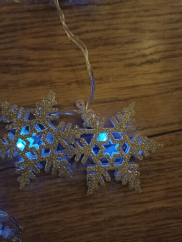 Snowflakes Lights - Picture 2 of 6