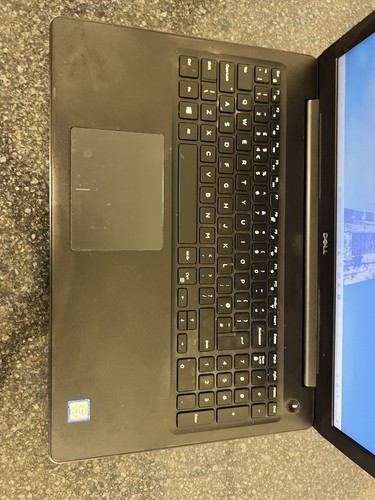 Dell Latitude 3590 Laptop i3 7th Gen 2.3GHz CPU 8GB 250GB SSD PSU Win 10 - Picture 7 of 14