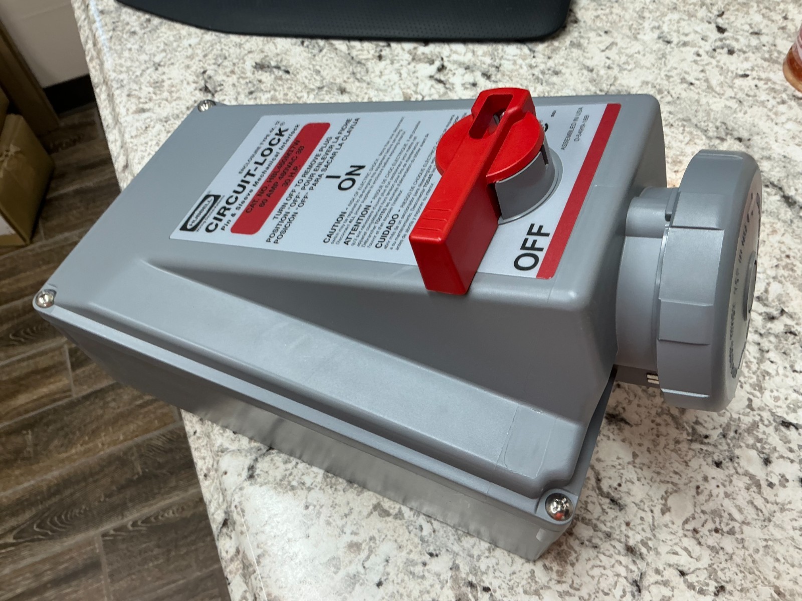 *FREE SHIP* Hubbell HBL460MI7W Circuit Lock Mechanical Interlock 480V 60A *NEW*