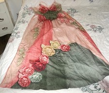 VTG. ROMANTIC BIG RED FULL BLOWN ROSES LONG DRESS SPAGHETTI STRAPS SZ M