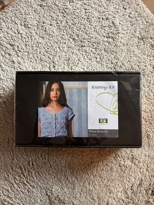 DesignEtte Knitting Kit White Butterfly 99715   Pure Raw Silk   Strickset   Neu 