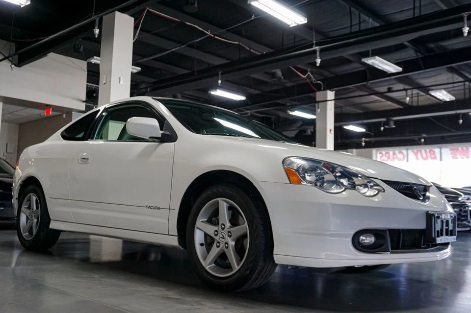 2003 Acura RSX *RSX Type-S* *6-Speed Manual* *California Car* - Image 2 of 4