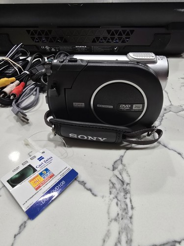 Sony Handycam DCR-DVD108 mit Akku, Ladegerät und Kabeln. Schneller Versand - Bild 5 von 9