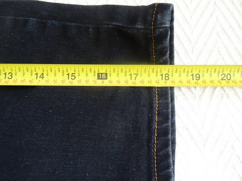 DOLCE VITA Jean Knee-Length Shorts Dark Denim Size 11/12 - Picture 7 of 12