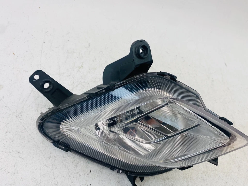 Farol de neblina 2011 2012 2013 KIA SPORTAGE PASSAGEIRO DIREITO HALOGÊNIO DESTRO FABRICANTE DE EQUIPAMENTO ORIGINAL - Imagem 2 de 4