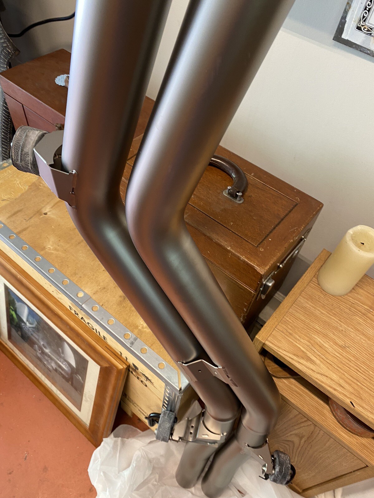 Akrapovic Titanium Bentley Bentayga Mid Exhaust Pipe