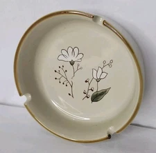 Vintage 80s Wildflower Ashtray Ceramic Green Brown White Flowers 