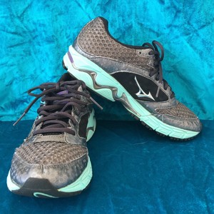 mizuno shoes wave inspire 9