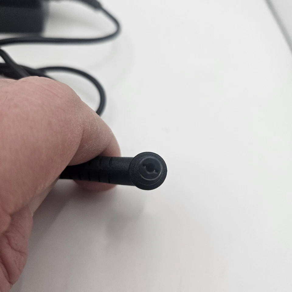 AC Charger Laptop Replacement - ACER ASPIRE E1 E5 R3 V3 V5 or DELL MINI 9, 10 12 - Image 4 of 4