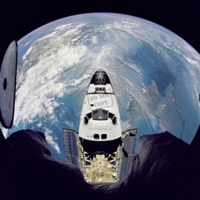 Russian Mir Space Station STS-71 Space Shuttle Atlantis 12X12 PHOTOGRAPH 