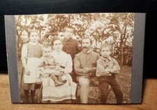 Famiglia Forestale Klotz - Uomo e Donna e 4 Bambini - Ragazza Ragazzi / Foto