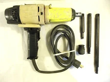 ROBOIMPACT Cat No 2008 Quick Change 7/16” Pistol Grip Air Impact Wrench Used