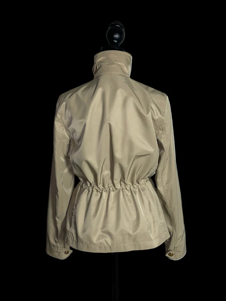 Chaqueta Ralph Lauren Pequeña Tostada Poliéster Cordón Dorado Botones Carga Bolsillo Cremallera Foto 4 de 4