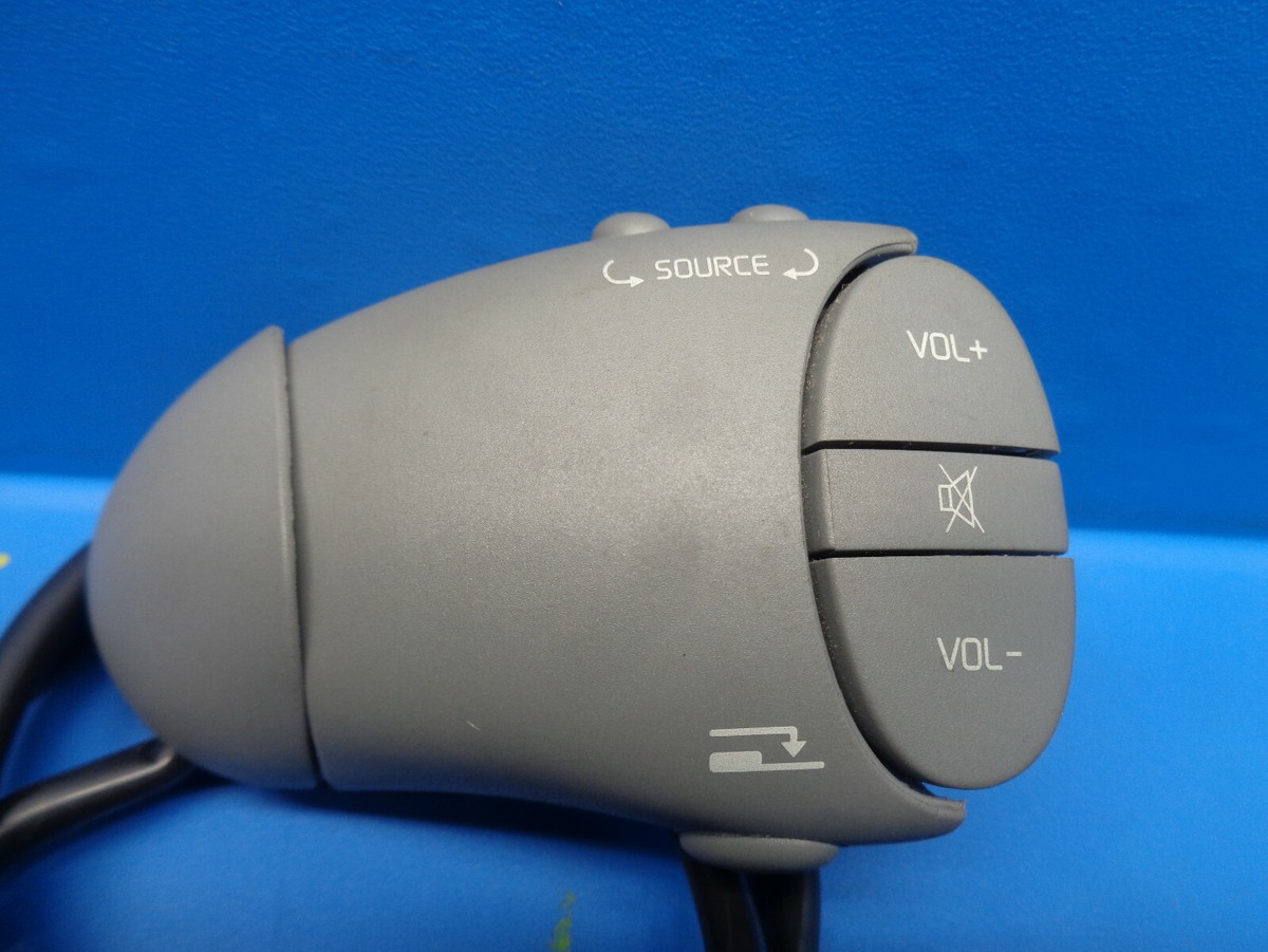 Commande D'autoradio Pour Renault Twingo 1 Phase 2 - Occasion En Bon état - Garantie 12 Mois