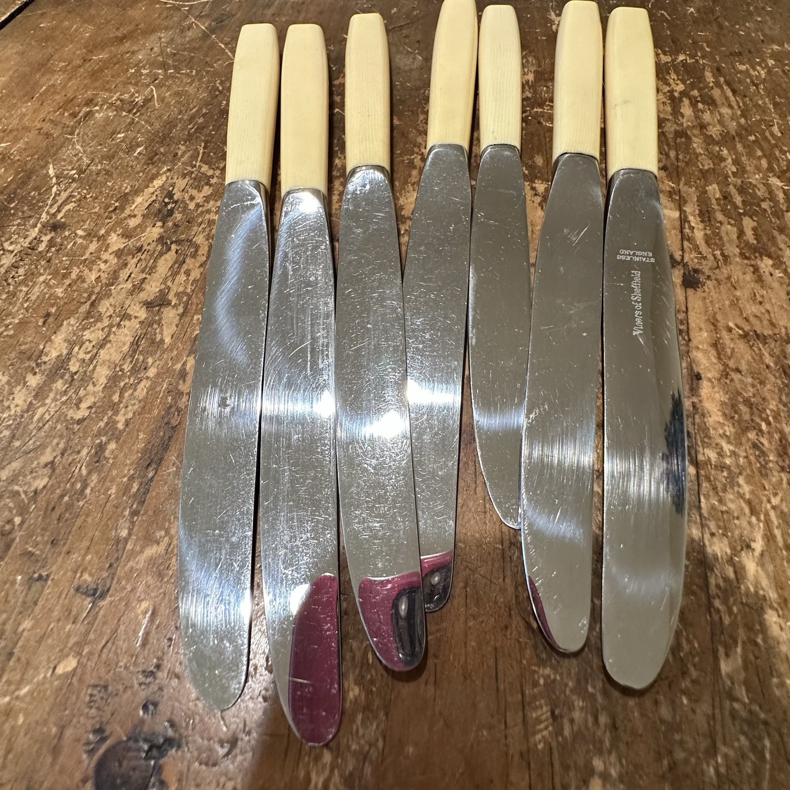Vintage Viners of Sheffield-England Butter Knives Celluloid Handles Set of 6