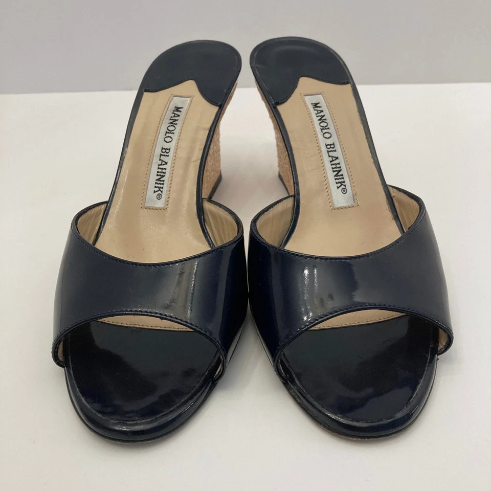 Sandalias Manolo Blahnik charol cuñas tacón azul marino UE 35 para mujer 4,5 estrechas Foto 3 de 4