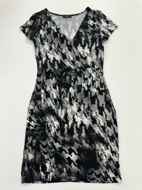 Vestido de punto envolvente de camuflaje blanco negro Buffalo para mujer EUR 34