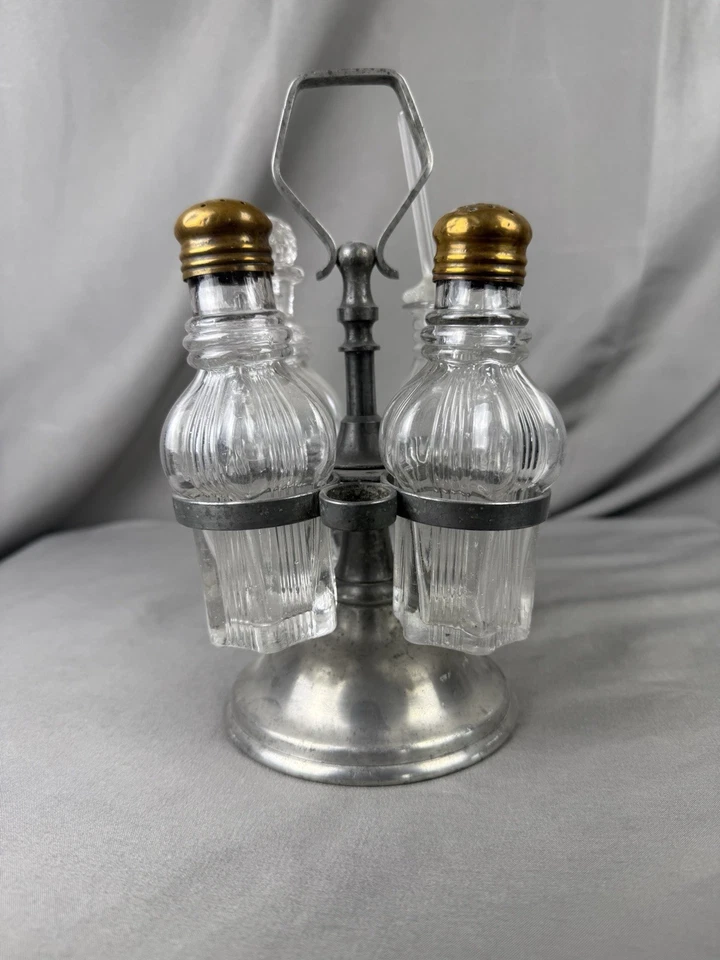 Набор антикварных стеклянных приправ Cruet в металлическом держателе со стеклянными бутылками набор из 4 предметов - Изображение 3 из 4