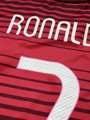 2014/15 Portugal Home Jersey #7 Ronaldo Medium Nike World Cup