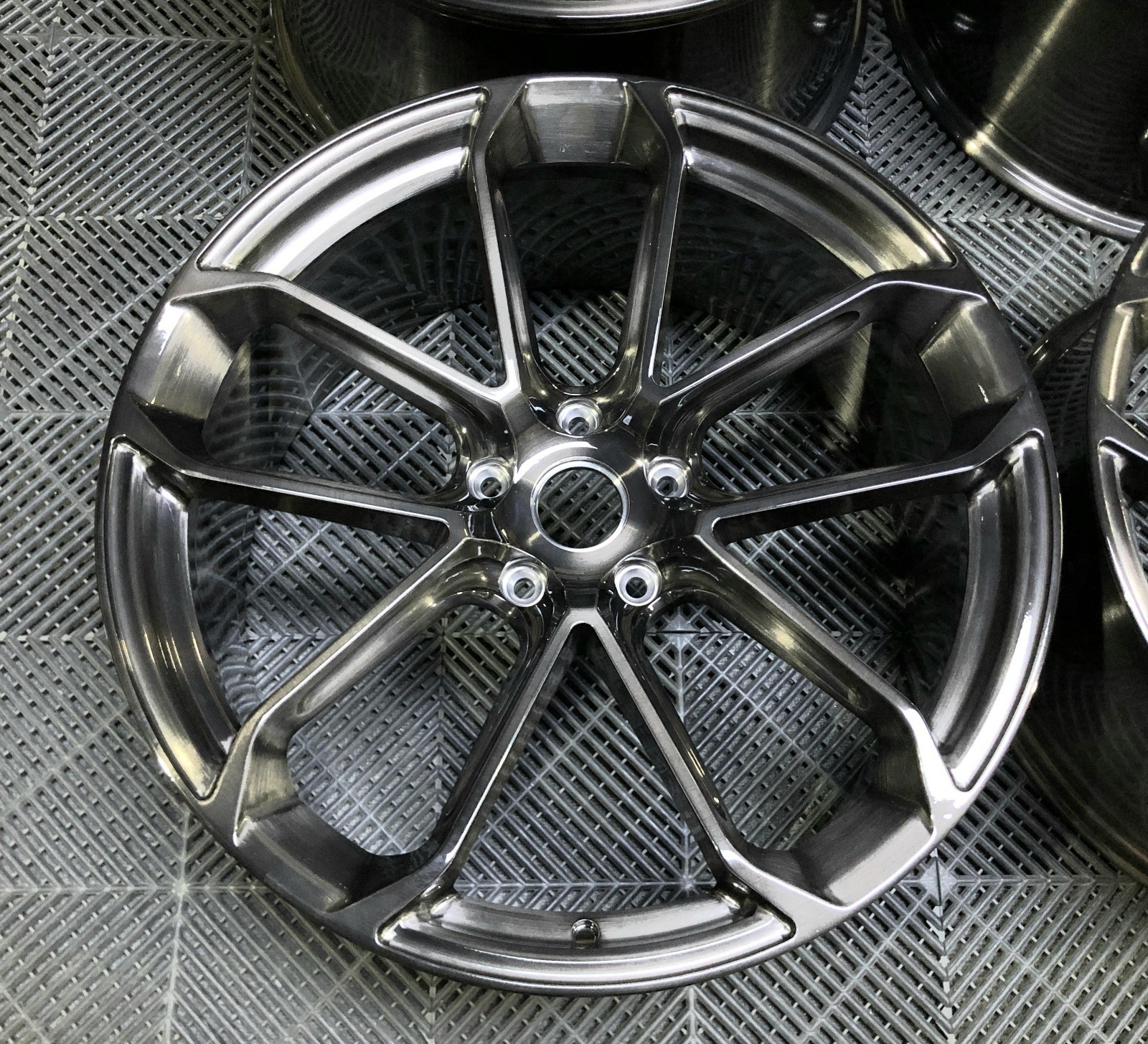 Lamborghini Urus 2018-2025 Wheel