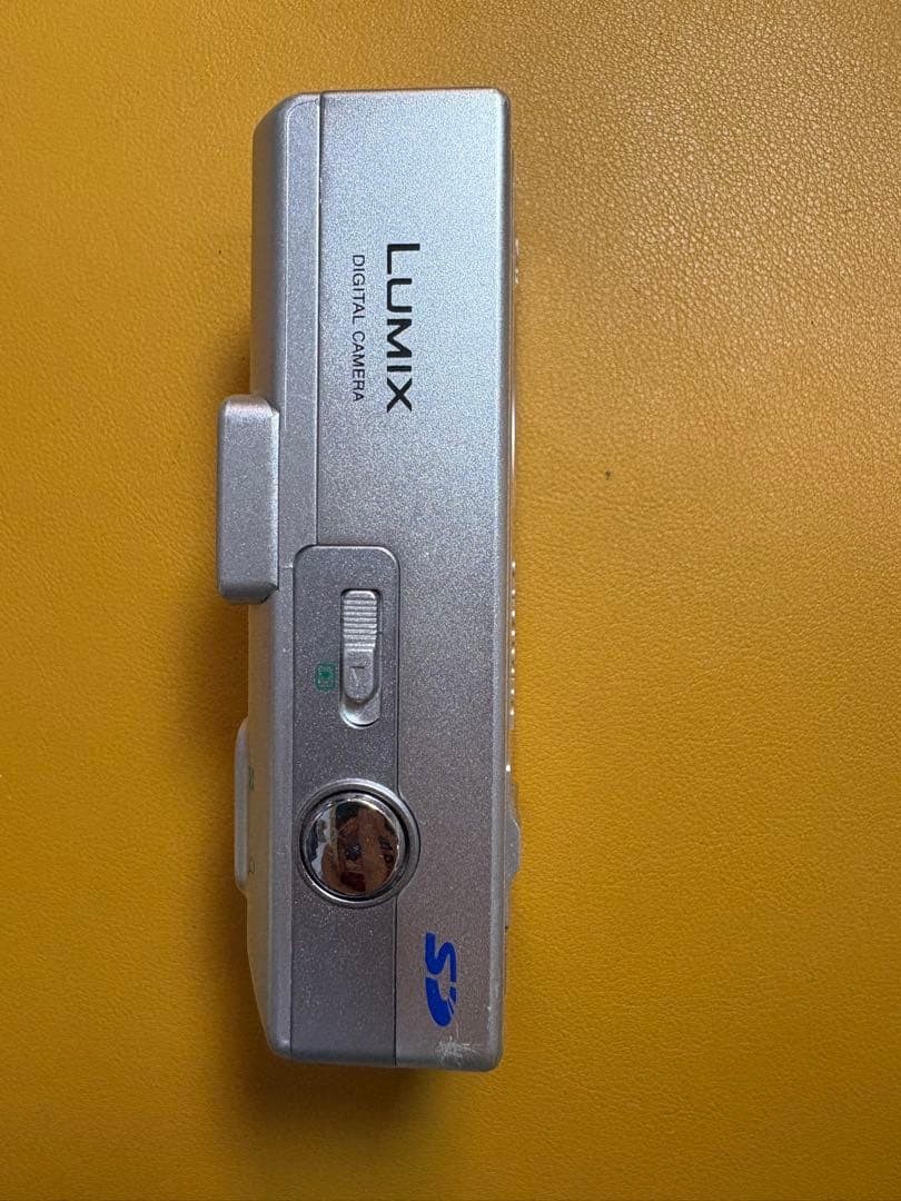 Panasonic LUMIX DMC-F7 Compact Digital Camera Silver Tested CCD