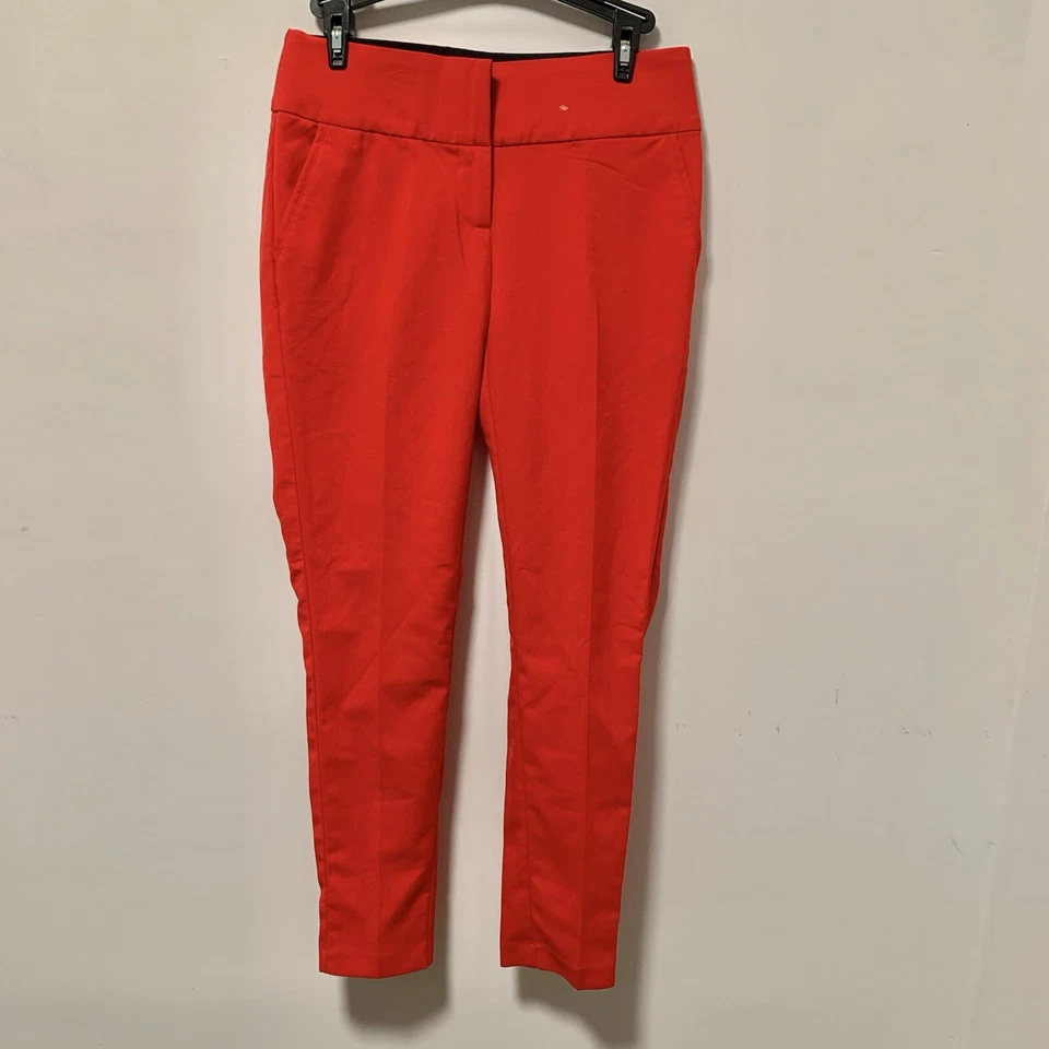 Pantalones para mujer XOXO rojo vibrante frente plano talla 4 nuevos sin etiquetas. Foto 2 de 4