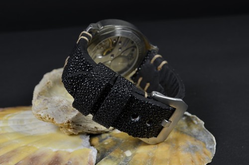 CORREA RELOJ GENUINA PIEL PEZ RAYA NEGRO BEIGE HECHA MANO APTA PANERAI MA STRAP - Picture 5 of 12